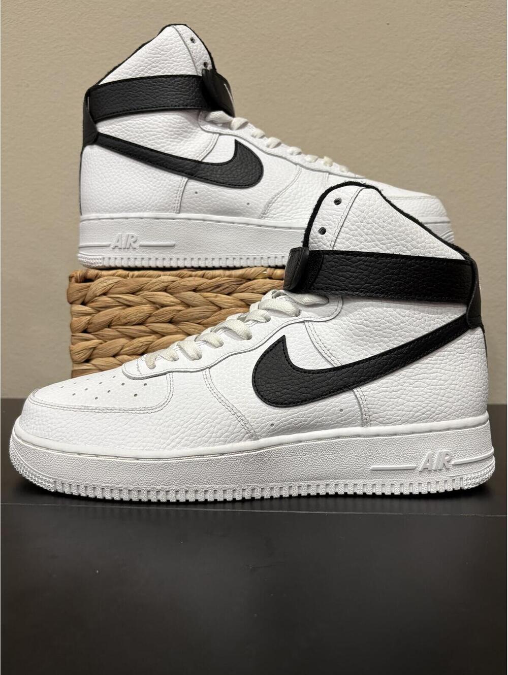 Size 11.5 - Nike Air Force 1 ‘07 High “White Black”